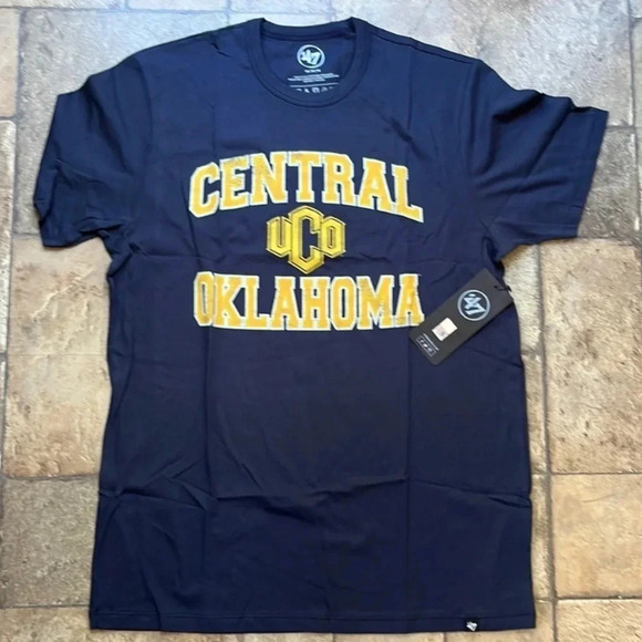 ‘47 Central Oklahoma College Football Graphic Team Short Sleeve T Shirt - Picture 1 of 3